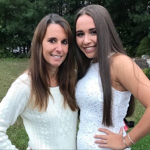 Meet your Posher, Leigh